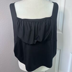 Forever 21+ Black Scrunch Sleeveless Crop Top